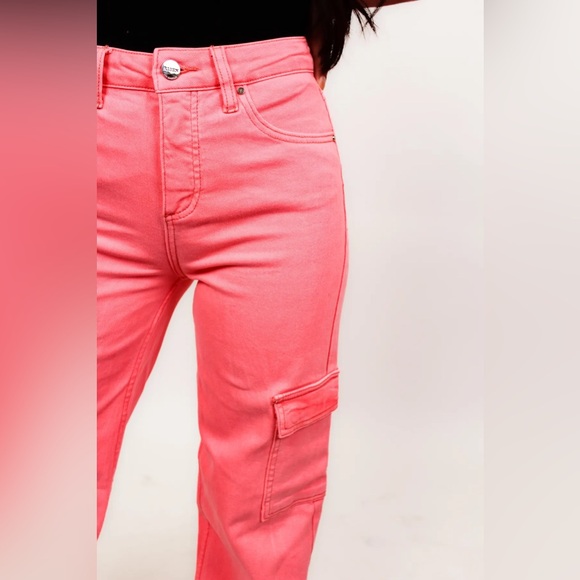 Risen High Rise Pink Cargo Jeans - Picture 4 of 5